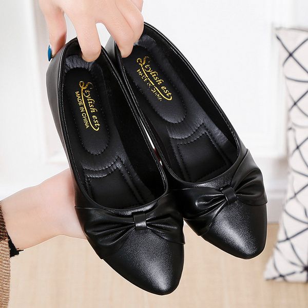 fashion casual flat shoes woman new summer breathable comfortable soft-soled shoes pointed toe shallow flat women, Black
fashion casual flat shoes woman new summer breathable comfortable soft-soled shoes pointed toe shallow flat women, Black