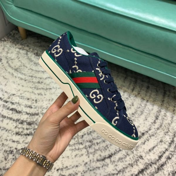 2020 promotional women's shoes four seasons casual sports shoes classic women's shoes luxury custom belt box size 35-40 ktrsh, Black
2020 promotional women's shoes four seasons casual sports shoes classic women's shoes luxury custom belt box size 35-40 ktrsh, Black