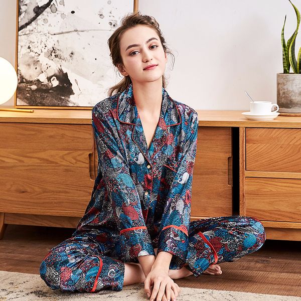 ssh0116 all seasons 2018 fashion women pajamas turn-down collar sleepwear 2 pieces set casual pajama sets brand print nightwears, Black;red
ssh0116 all seasons 2018 fashion women pajamas turn-down collar sleepwear 2 pieces set casual pajama sets brand print nightwears, Black;red