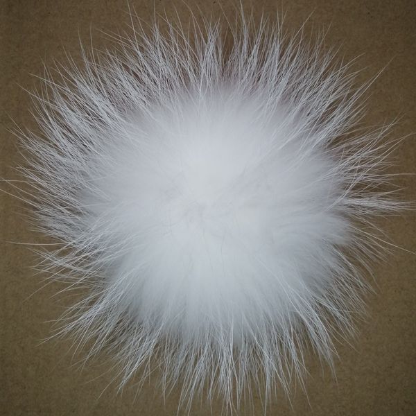 genuine racoon fur handmade pom poms balls accessories real raccoon fluffy ball keychain natural or custom colours, Silver
genuine racoon fur handmade pom poms balls accessories real raccoon fluffy ball keychain natural or custom colours, Silver
