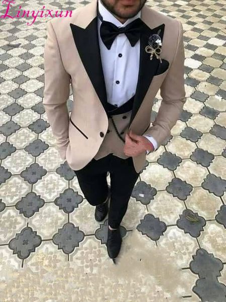 2018 three pieces men suits slim fit groom tuxedos best groomsmen wedding suit men's suits (jacket+pent+vest, White;black
2018 three pieces men suits slim fit groom tuxedos best groomsmen wedding suit men's suits (jacket+pent+vest, White;black