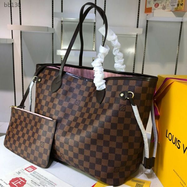 fashion luxury designer woman bags high qulity classic designer women handbags platform ladies tote presbyopia bag shopping bag32x29x17cm
fashion luxury designer woman bags high qulity classic designer women handbags platform ladies tote presbyopia bag shopping bag32x29x17cm