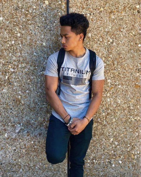 mens designer t shirts fashion printing summer casual tees 2020 summer new boys trendy t-shirts for running outdoors short sleeve new, White;black
mens designer t shirts fashion printing summer casual tees 2020 summer new boys trendy t-shirts for running outdoors short sleeve new, White;black