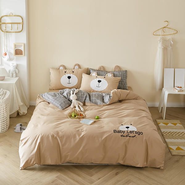 cotton 3ps bedding set 1 pcs duvet cover +1pcs pillowcase+1pcs bed sheet quilt cover single kids cartoon comforter
cotton 3ps bedding set 1 pcs duvet cover +1pcs pillowcase+1pcs bed sheet quilt cover single kids cartoon comforter