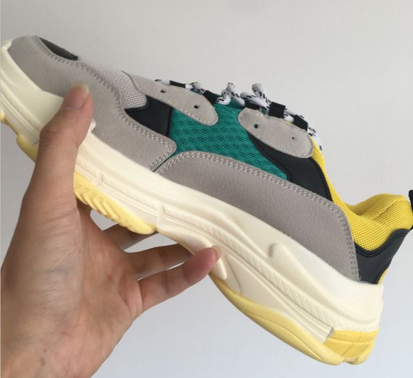 new retro 2019 men&women luxury running shoes jogging trainer retro clunky sneaker air designer walking shoes
new retro 2019 men&women luxury running shoes jogging trainer retro clunky sneaker air designer walking shoes