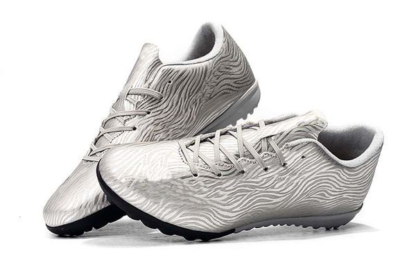 vaporx 12club football boots low help tf soccer shoes mens designer shoe ronaldo soccer cleats
vaporx 12club football boots low help tf soccer shoes mens designer shoe ronaldo soccer cleats