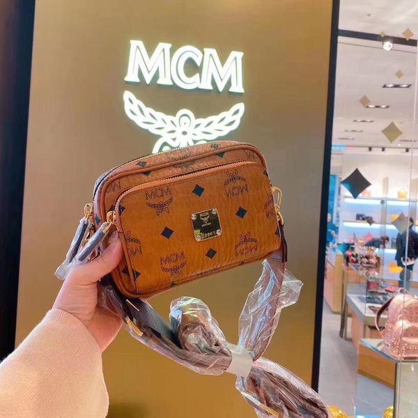 luxury men women shoulder bags fashion letter brand crossbody message bag girls fanny pack outdoor sport waist bags b102574k
luxury men women shoulder bags fashion letter brand crossbody message bag girls fanny pack outdoor sport waist bags b102574k