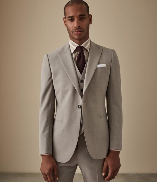 light gray tuxedos groomsmen tuxedos groom wear classic style peaked lapel three piece business party men suits jacket pants vest, Black;gray
light gray tuxedos groomsmen tuxedos groom wear classic style peaked lapel three piece business party men suits jacket pants vest, Black;gray