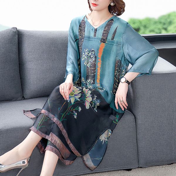 two piece dress 2021 summer ladies suit retro printed v-neck + wide-leg pants two-piece large size l-5xl set, White
two piece dress 2021 summer ladies suit retro printed v-neck + wide-leg pants two-piece large size l-5xl set, White