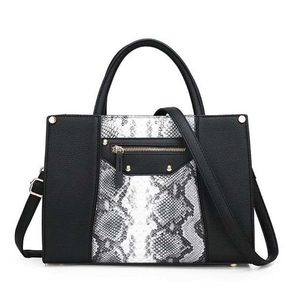 women's shoulder bag 2020 autumn serpentine pattern totes bag large shopping snake print messenger sac
women's shoulder bag 2020 autumn serpentine pattern totes bag large shopping snake print messenger sac