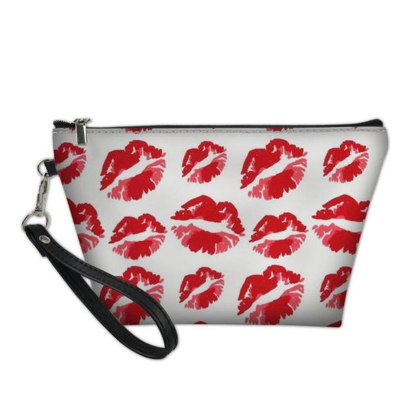 туалетная trousse de femme женщины red lip косметические случаи дамы путешествия организатор макияж сумки для девушек макияж мешка мытья kit
туалетная trousse de femme женщины red lip косметические случаи дамы путешествия организатор макияж сумки для девушек макияж мешка мытья kit