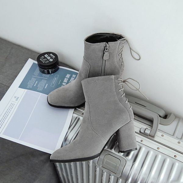 oversized -17 boots women shoes ankle boots for women ladies square head thick heel with back cross tie, Black
oversized -17 boots women shoes ankle boots for women ladies square head thick heel with back cross tie, Black
