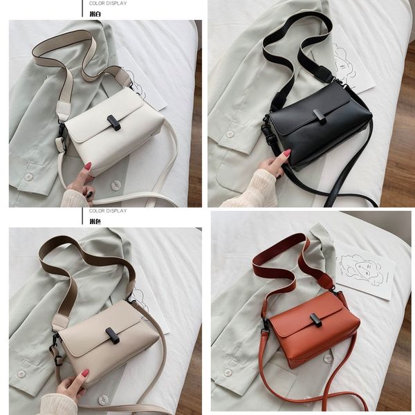 women's broadband small square 2020 small square bag simple broadband shoulder messenger bag, White
women's broadband small square 2020 small square bag simple broadband shoulder messenger bag, White