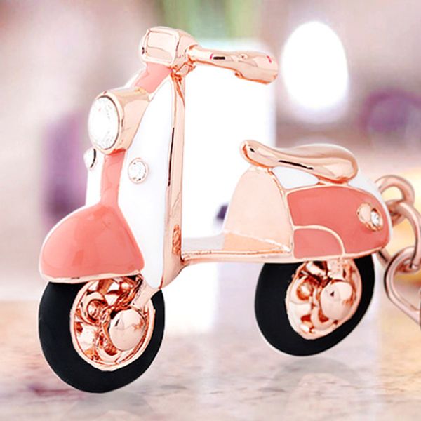 crystal women's battery car motorcycle car key chain bag pendant bag buckle creative jewelry birthday gift, Silver
crystal women's battery car motorcycle car key chain bag pendant bag buckle creative jewelry birthday gift, Silver