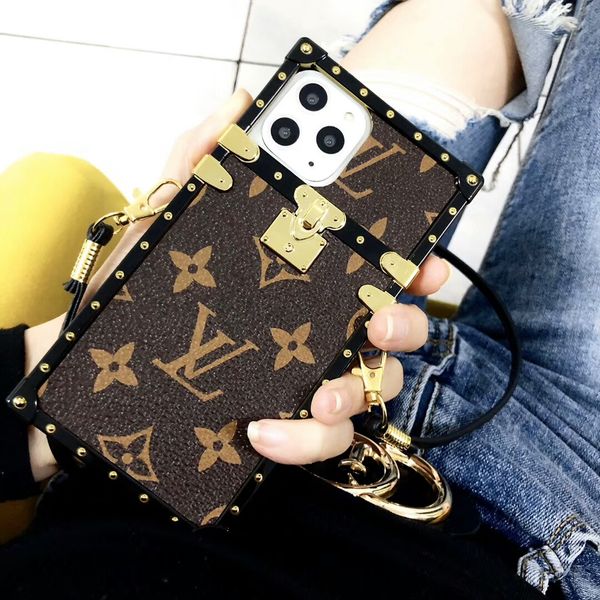 Роскошные сетки Дизайнер обложки имиджевого дело для iPhone 11 Pro Max XS XR X 8 7 Plus PU кожано
Роскошные сетки Дизайнер обложки имиджевого дело для iPhone 11 Pro Max XS XR X 8 7 Plus PU кожано