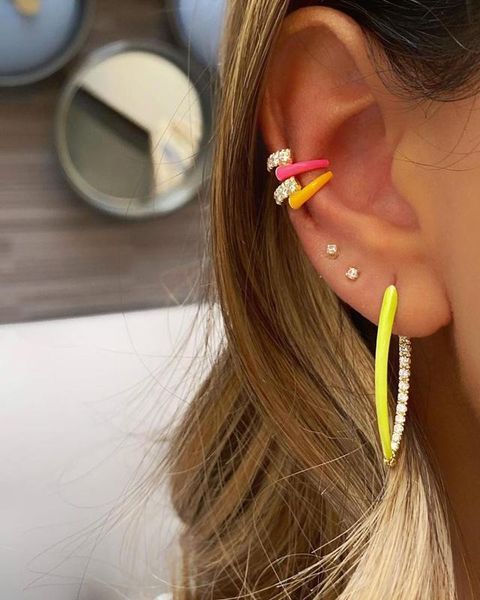 fluorescence hoop earring for women pink yellow orange white enamel long spike huggie hoop earring gold color, Golden;silver
fluorescence hoop earring for women pink yellow orange white enamel long spike huggie hoop earring gold color, Golden;silver