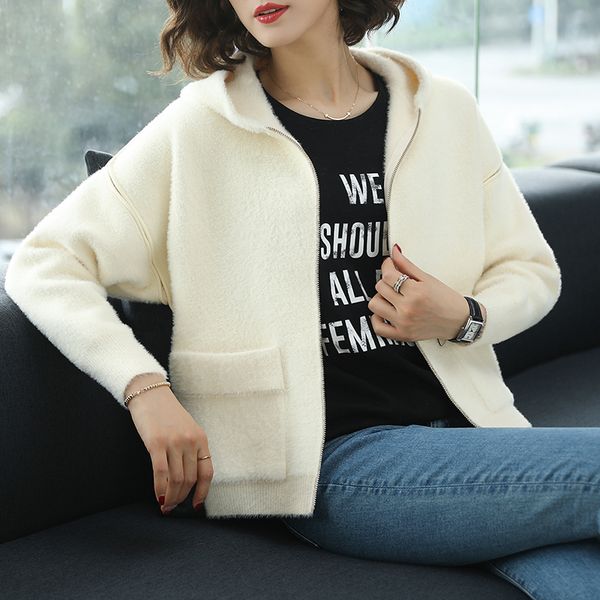 2 colors brand short hooded coat fall winter women zipper coat new simple solid color casual thicken loose wild female, Black
2 colors brand short hooded coat fall winter women zipper coat new simple solid color casual thicken loose wild female, Black