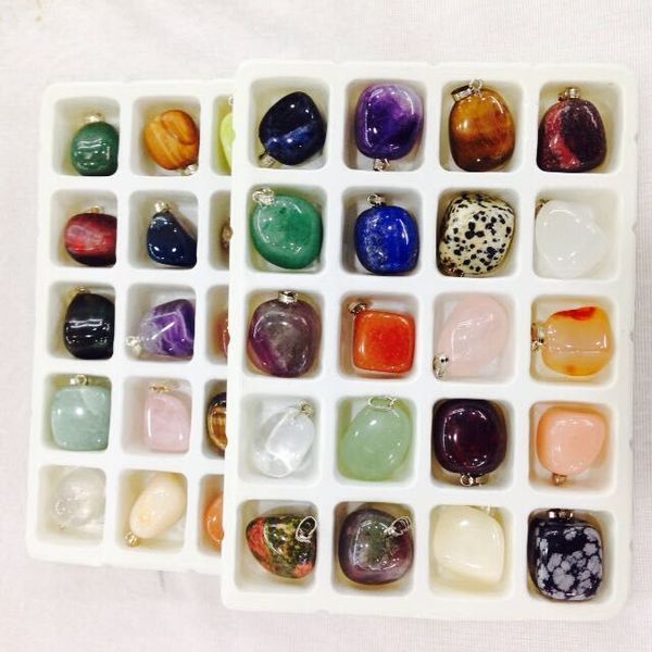 20pcs natural semi-precious stone pendants mixed color nuggets charms pendants for necklace jewelry making 18-25mm, Silver
20pcs natural semi-precious stone pendants mixed color nuggets charms pendants for necklace jewelry making 18-25mm, Silver