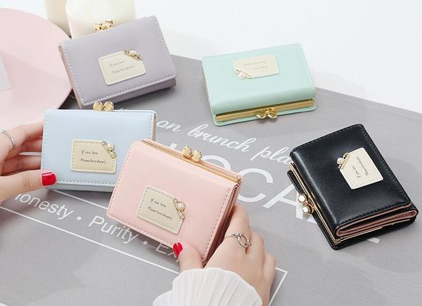 new season designer short wallets lady luxury pearl mini wallets card holders fashion women zipper coin purse multi funcito handbags, Red;black
new season designer short wallets lady luxury pearl mini wallets card holders fashion women zipper coin purse multi funcito handbags, Red;black