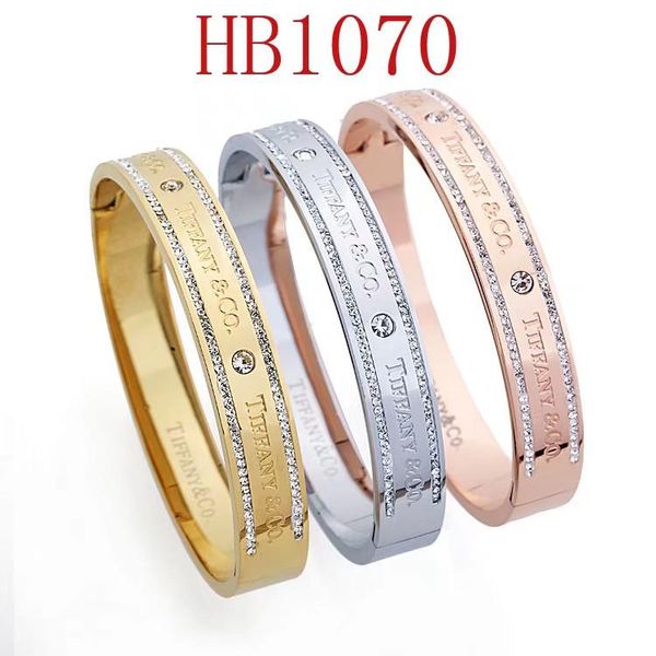 t brand designer bracelet jewelry women bracelet stainless steel designer bangle for ladies t letters with dimonds drop shipping, Golden;silver
t brand designer bracelet jewelry women bracelet stainless steel designer bangle for ladies t letters with dimonds drop shipping, Golden;silver