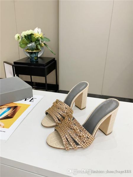 new crystal high heel slippers ladies chic delicate peep-toe thick heel sandals slippers with a height of 9.5 cm with complete packaging, Black
new crystal high heel slippers ladies chic delicate peep-toe thick heel sandals slippers with a height of 9.5 cm with complete packaging, Black