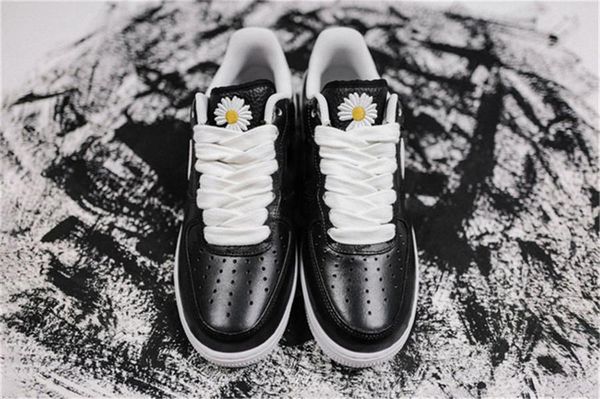 Authentic pmo air peaceminu one force low 1 para noi e g dragon black white gd running hoe men neaker port aq3692 001 with box, Black;green
Authentic pmo air peaceminu one force low 1 para noi e g dragon black white gd running hoe men neaker port aq3692 001 with box, Black;green
