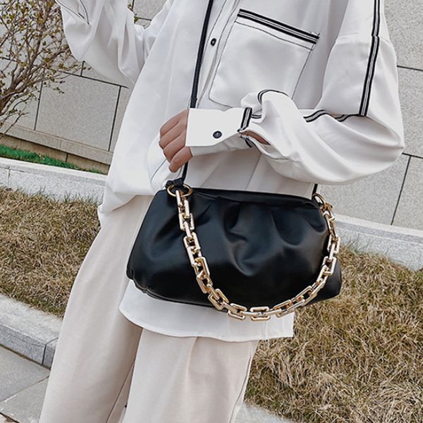 high-end chain women's bag 2020 fashion design soft leather messenger bag shoulder underarm
high-end chain women's bag 2020 fashion design soft leather messenger bag shoulder underarm
