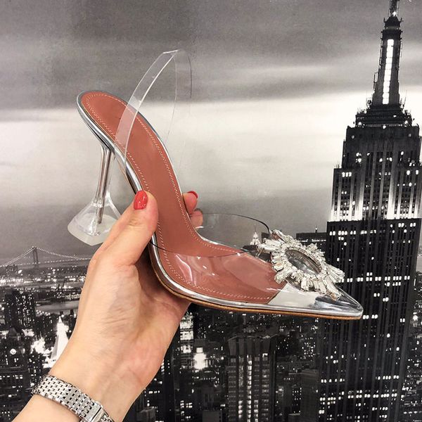 2019 designer transparent crystal high-heeled shoes leather women pump women high heels, pointed toe golden triangle with wedding shoes11cm, Black
2019 designer transparent crystal high-heeled shoes leather women pump women high heels, pointed toe golden triangle with wedding shoes11cm, Black