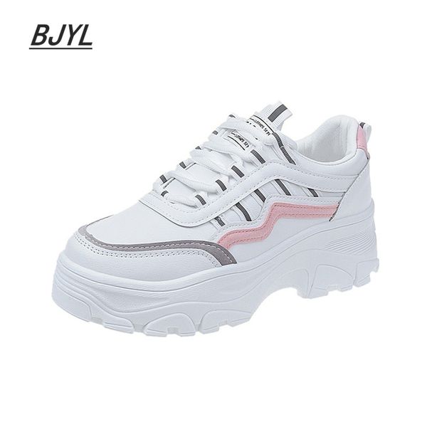 2019 autumn new korean version of the middle-aged shoes women's wild old shoes female harajuku reflective high women's sho, Black
2019 autumn new korean version of the middle-aged shoes women's wild old shoes female harajuku reflective high women's sho, Black