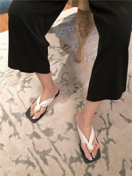 rubber flip flops female shoes slippers casual low slides hawaiian 2020 flat summer soft pu concise rome fabric hoof, Black
rubber flip flops female shoes slippers casual low slides hawaiian 2020 flat summer soft pu concise rome fabric hoof, Black