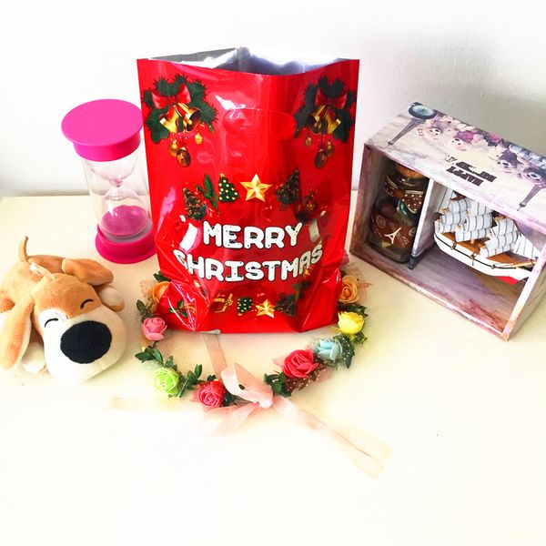 10pcs 17x25cm aluminum plastic bag with handles for birthday christmas party wedding thickening boutique gift shopping package
10pcs 17x25cm aluminum plastic bag with handles for birthday christmas party wedding thickening boutique gift shopping package