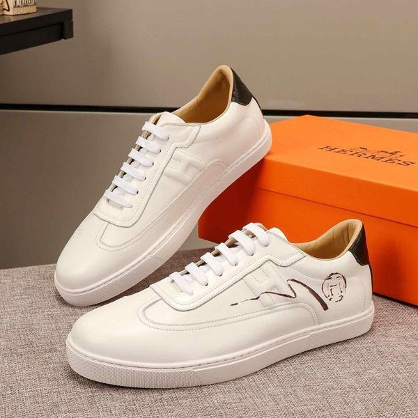 a10 stylish casual men shoes, high-quality comfortable luxury flat men shoes, fashionable sneakers, original box packaging zapatos hombre, Black
a10 stylish casual men shoes, high-quality comfortable luxury flat men shoes, fashionable sneakers, original box packaging zapatos hombre, Black