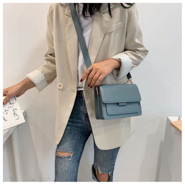 litthing woman shoulder bag pu leather youth ladies small square bag light wild simple female daily messenger waterproof
litthing woman shoulder bag pu leather youth ladies small square bag light wild simple female daily messenger waterproof