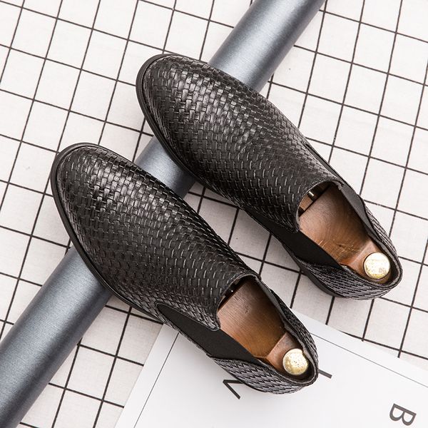 2019 genuine leather men shoes high casual leather boots fashion male shoes comfortable winter moccasins soft men sneakers, Black
2019 genuine leather men shoes high casual leather boots fashion male shoes comfortable winter moccasins soft men sneakers, Black