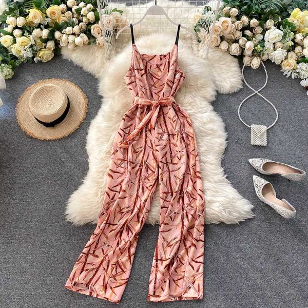 beach style suspender jumpsuit retro fashion printed v-neck halter sleeveless waist lace-up wide leg jumpsuits romper women, Black;white
beach style suspender jumpsuit retro fashion printed v-neck halter sleeveless waist lace-up wide leg jumpsuits romper women, Black;white