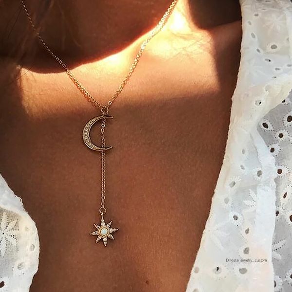 Women's Fashion Clavicle Chain Stars Moon Crystal Pendant Gold Silver Necklace Wedding Party Jewelry Accessories
Women's Fashion Clavicle Chain Stars Moon Crystal Pendant Gold Silver Necklace Wedding Party Jewelry Accessories