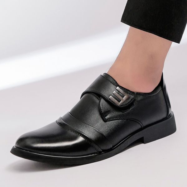 men's leather leather men's business casual shoes autumn formal set of feet in the elderly casual shoes new, Black
men's leather leather men's business casual shoes autumn formal set of feet in the elderly casual shoes new, Black