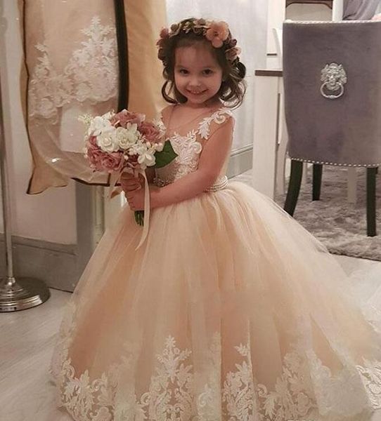 champagne tulle princess flower girl dresses 2021 new design beads sash applique floor length lace kid' gowns child pageant dress f52, White;blue
champagne tulle princess flower girl dresses 2021 new design beads sash applique floor length lace kid' gowns child pageant dress f52, White;blue