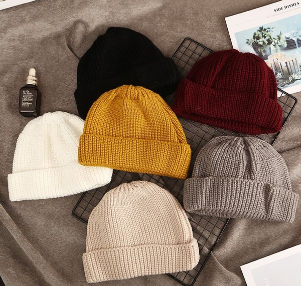 2020 new style winter solid color warm jacket korean version street joker knitted sweater hat melon skin hat outdoor simple fashion hat, Blue;gray
2020 new style winter solid color warm jacket korean version street joker knitted sweater hat melon skin hat outdoor simple fashion hat, Blue;gray