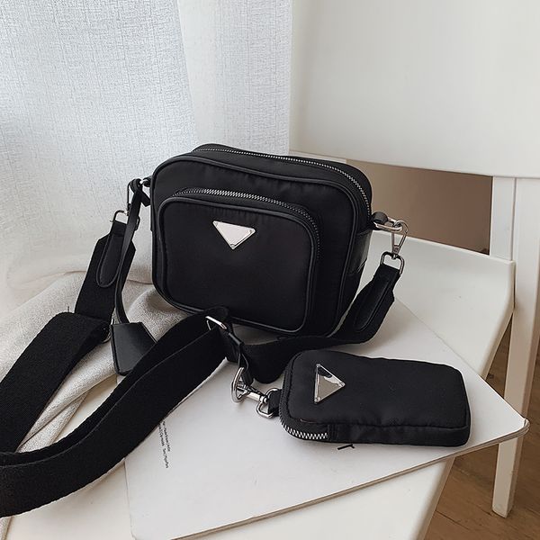 2020 women crossbody bag causal handbags women bags with mini pocket female shoulder messenger bag
2020 women crossbody bag causal handbags women bags with mini pocket female shoulder messenger bag