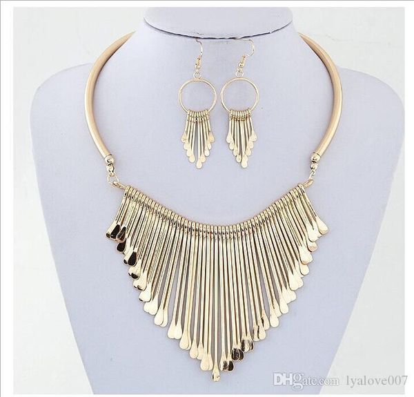 fashion jewelry sets gold plated clear austria crystals drop earrings and pendant necklace jewelry sets
fashion jewelry sets gold plated clear austria crystals drop earrings and pendant necklace jewelry sets