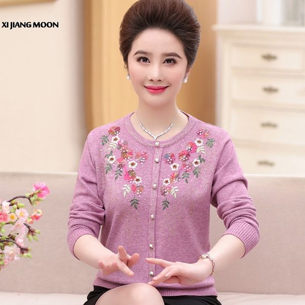 middle aged women 2019 new print sweater o-neck long sleeves loose mother knitting casual pullover sweater r731, White;black
middle aged women 2019 new print sweater o-neck long sleeves loose mother knitting casual pullover sweater r731, White;black