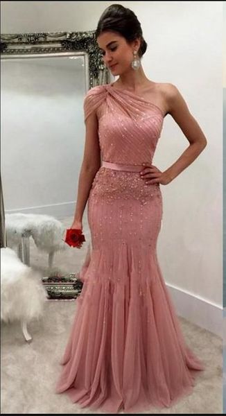 women's elegant one shoulder long mermaid evening dresses lace beaded abendkleider robe de soiree floor length pink prom gowns custom, Black;red
women's elegant one shoulder long mermaid evening dresses lace beaded abendkleider robe de soiree floor length pink prom gowns custom, Black;red