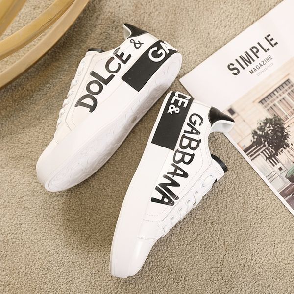 2020w high-quality men and women graffiti hand-painted lace-up casual board shoes, fashionable wild couple party shoes, size: 35-45, Black
2020w high-quality men and women graffiti hand-painted lace-up casual board shoes, fashionable wild couple party shoes, size: 35-45, Black
