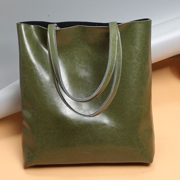 bag large capacity women's shoulder bag oil wax leather simple and generous women's bag vintage handbag tote leather
bag large capacity women's shoulder bag oil wax leather simple and generous women's bag vintage handbag tote leather