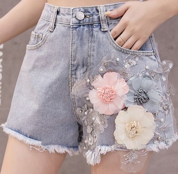 2019 women's jeans shorts fashion personality white edging high waist pants pearl embroidery flowers wide leg pants a33, Blue
2019 women's jeans shorts fashion personality white edging high waist pants pearl embroidery flowers wide leg pants a33, Blue
