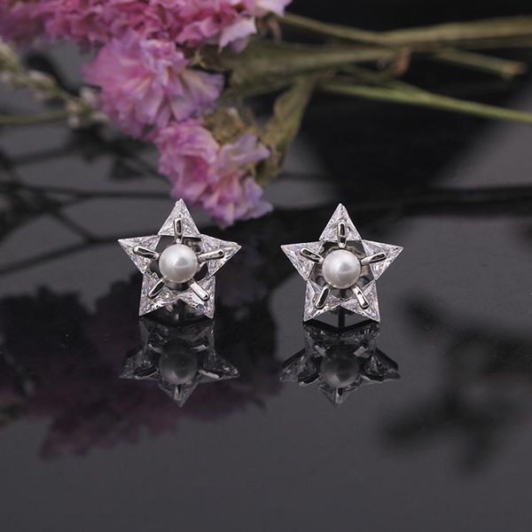 women plated star shaped stud earring girl simple design zircon ear pierced earring jewelry accessory, Golden;silver
women plated star shaped stud earring girl simple design zircon ear pierced earring jewelry accessory, Golden;silver