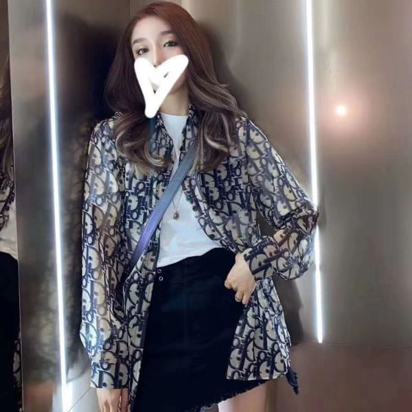 stylish floral chiffon shirt ladies with long sleeves, light and breathable sun protection shirt, shirt collar, cardigan blouse, White
stylish floral chiffon shirt ladies with long sleeves, light and breathable sun protection shirt, shirt collar, cardigan blouse, White
