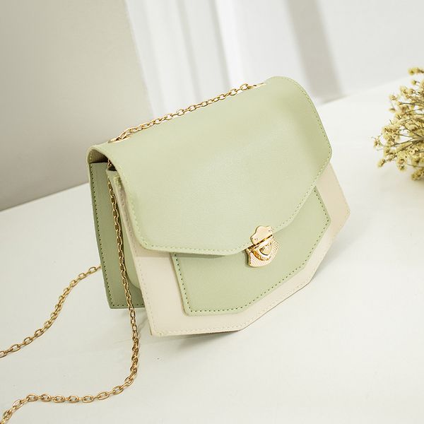 2020 ladies shoulder bag korean version of the simple messenger bag casual contrast color summer new simple female wild
2020 ladies shoulder bag korean version of the simple messenger bag casual contrast color summer new simple female wild