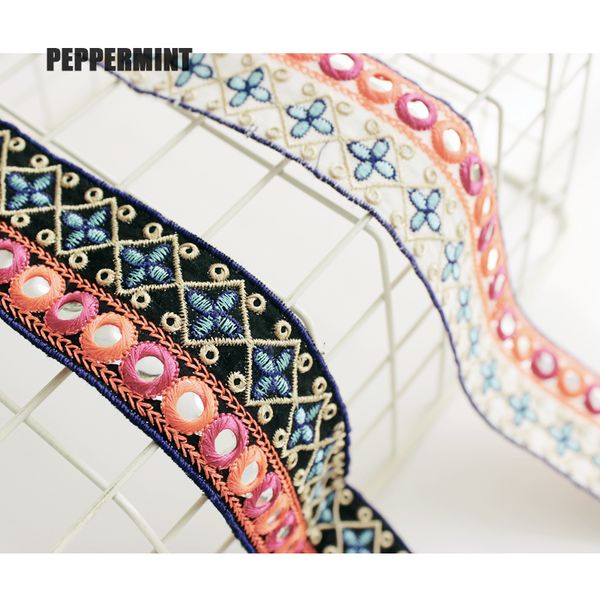 1yard 4.2cm diy shoes bag accessories colorful mirro trim flower embroidered lace trim women's clothing decorations, Pink;blue
1yard 4.2cm diy shoes bag accessories colorful mirro trim flower embroidered lace trim women's clothing decorations, Pink;blue